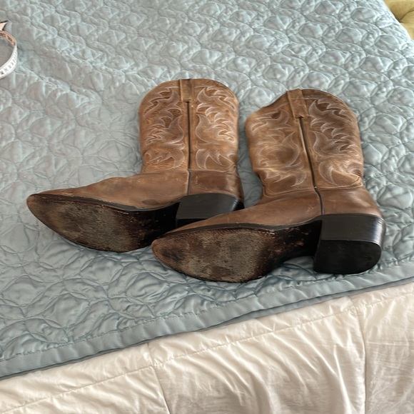 Cody James Brown, leather cowboy boots size 9 - Picture 2 of 7